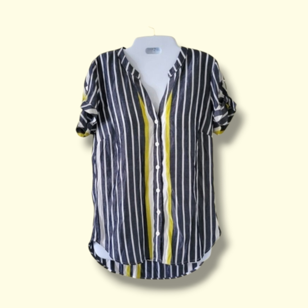 New York & Co | NWOT Cute Gray Stripe Short Sleeve Top (SIZE S)
